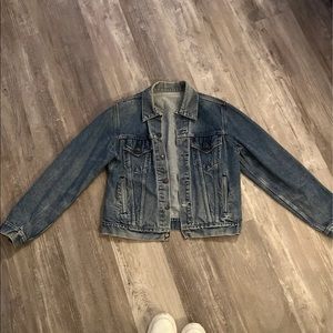 levi’s jean jacket